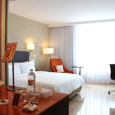 Fiesta Inn Monterrey La Fe San Nicolas de los Garza Экстерьер фото