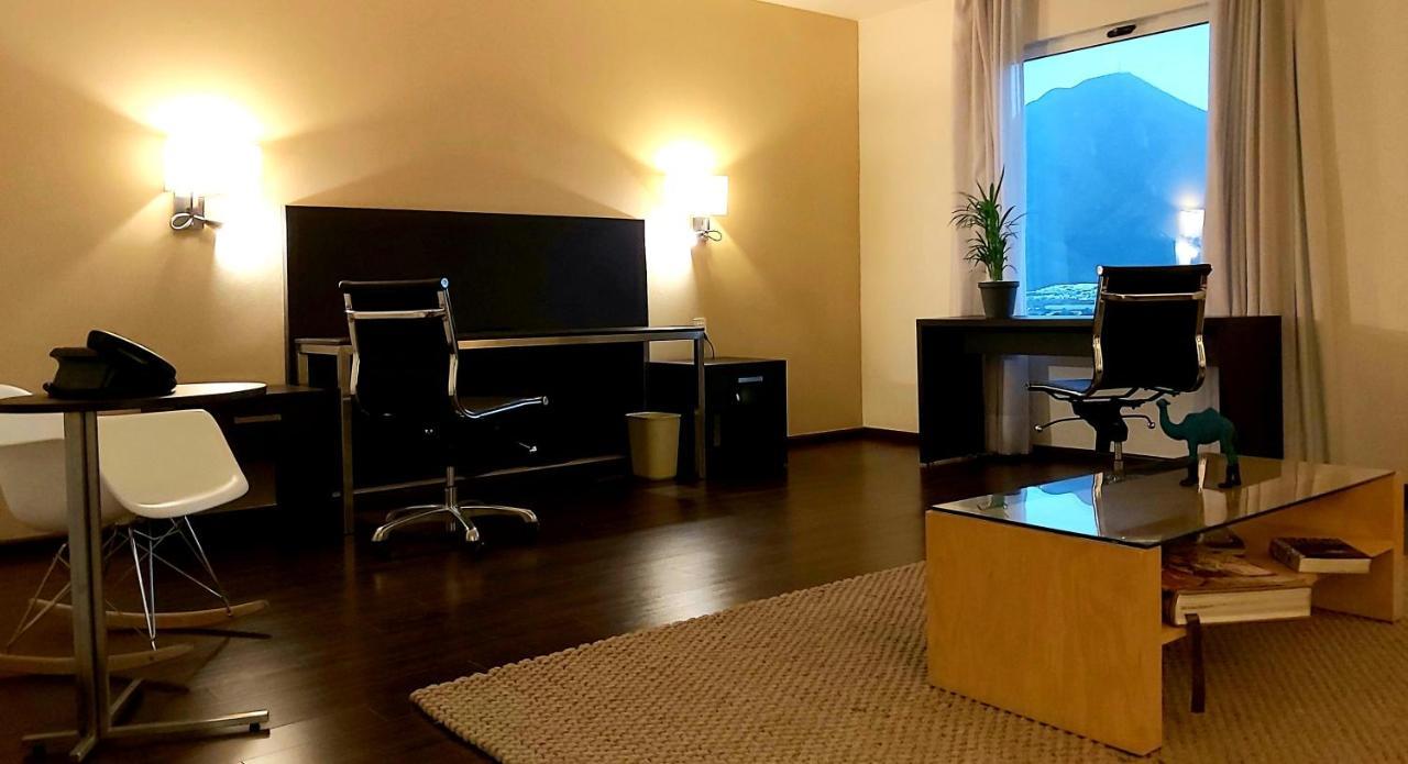 Fiesta Inn Monterrey La Fe San Nicolas de los Garza Экстерьер фото