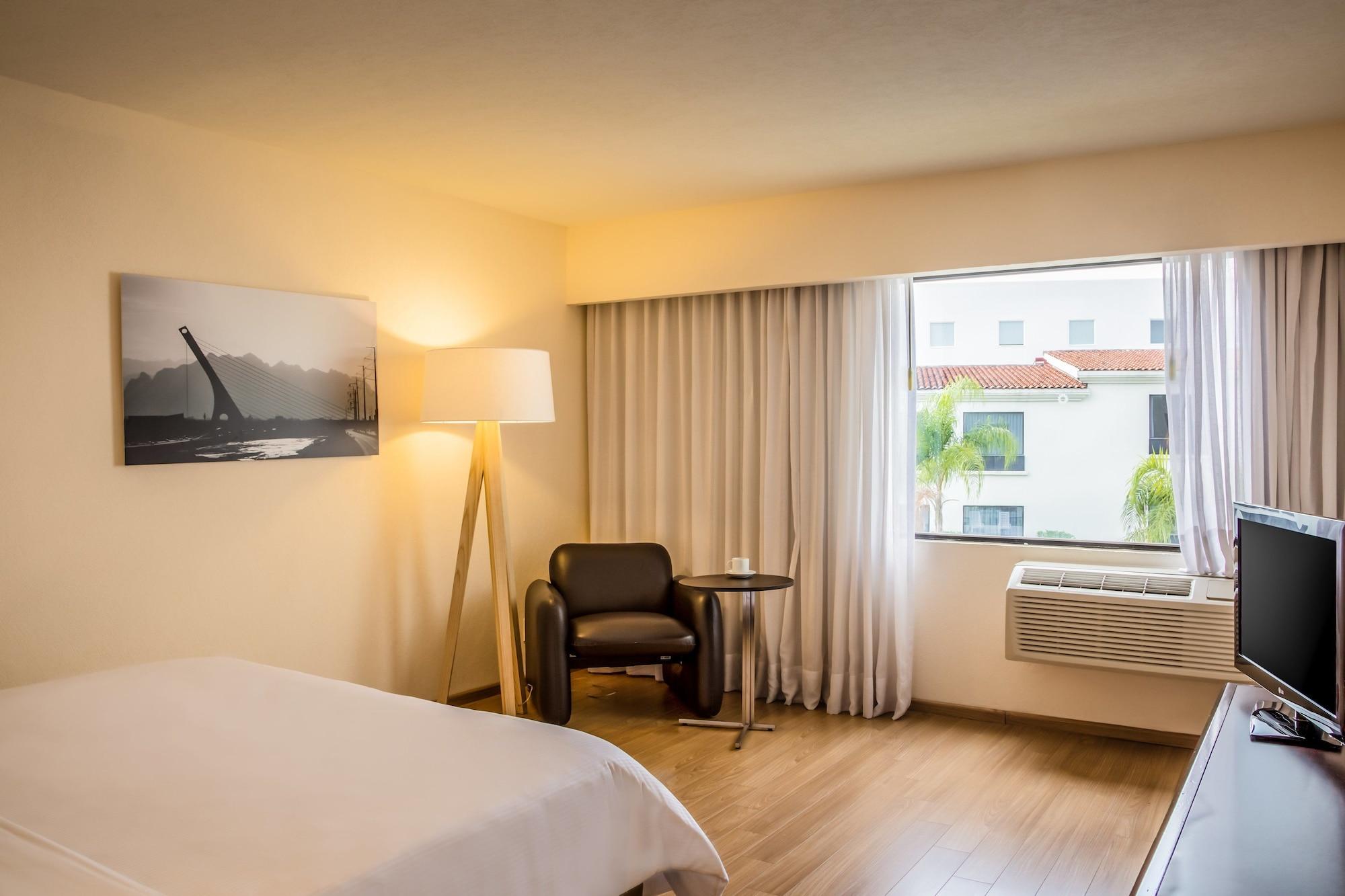 Fiesta Inn Monterrey La Fe San Nicolas de los Garza Экстерьер фото