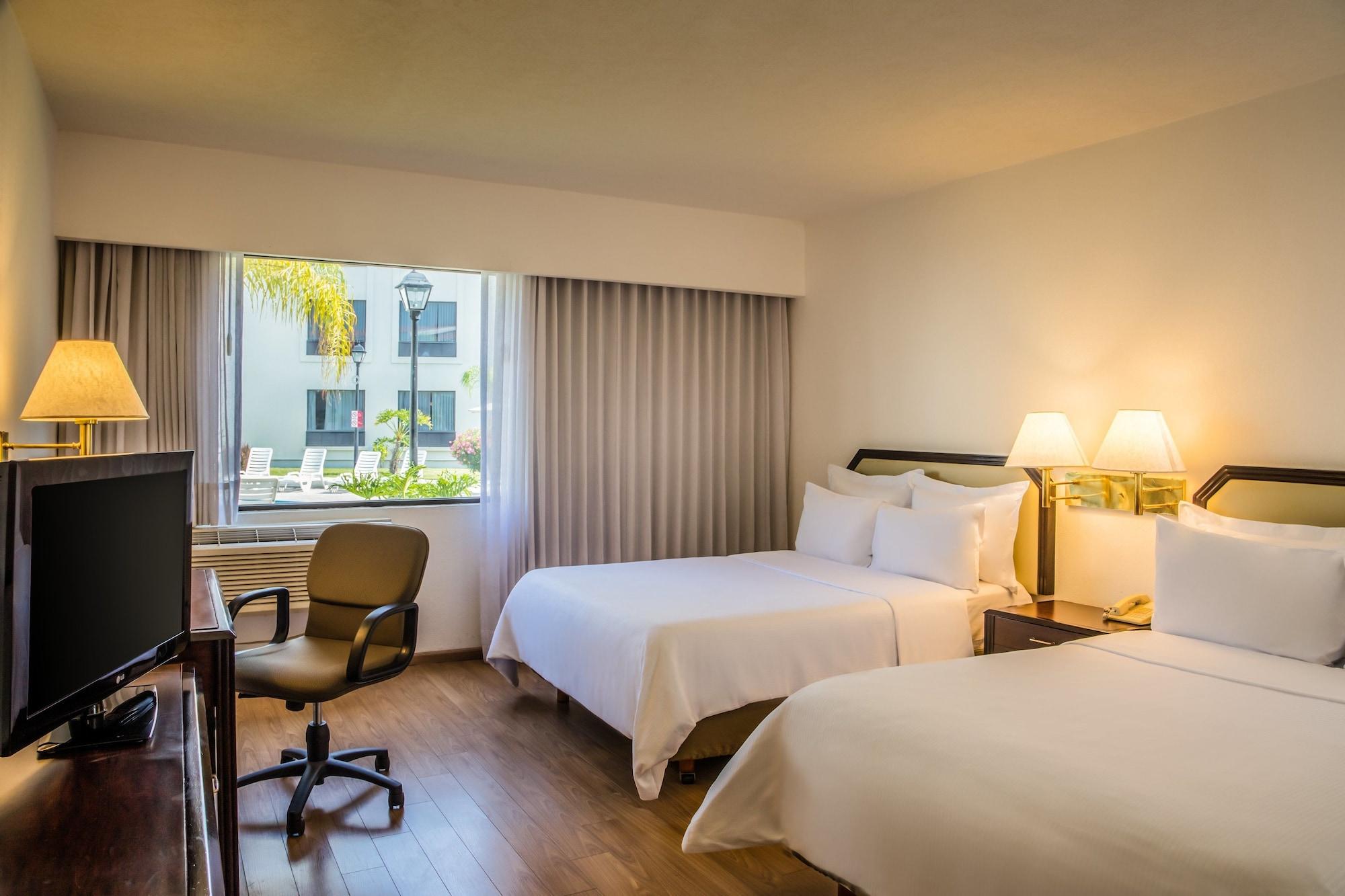 Fiesta Inn Monterrey La Fe San Nicolas de los Garza Экстерьер фото