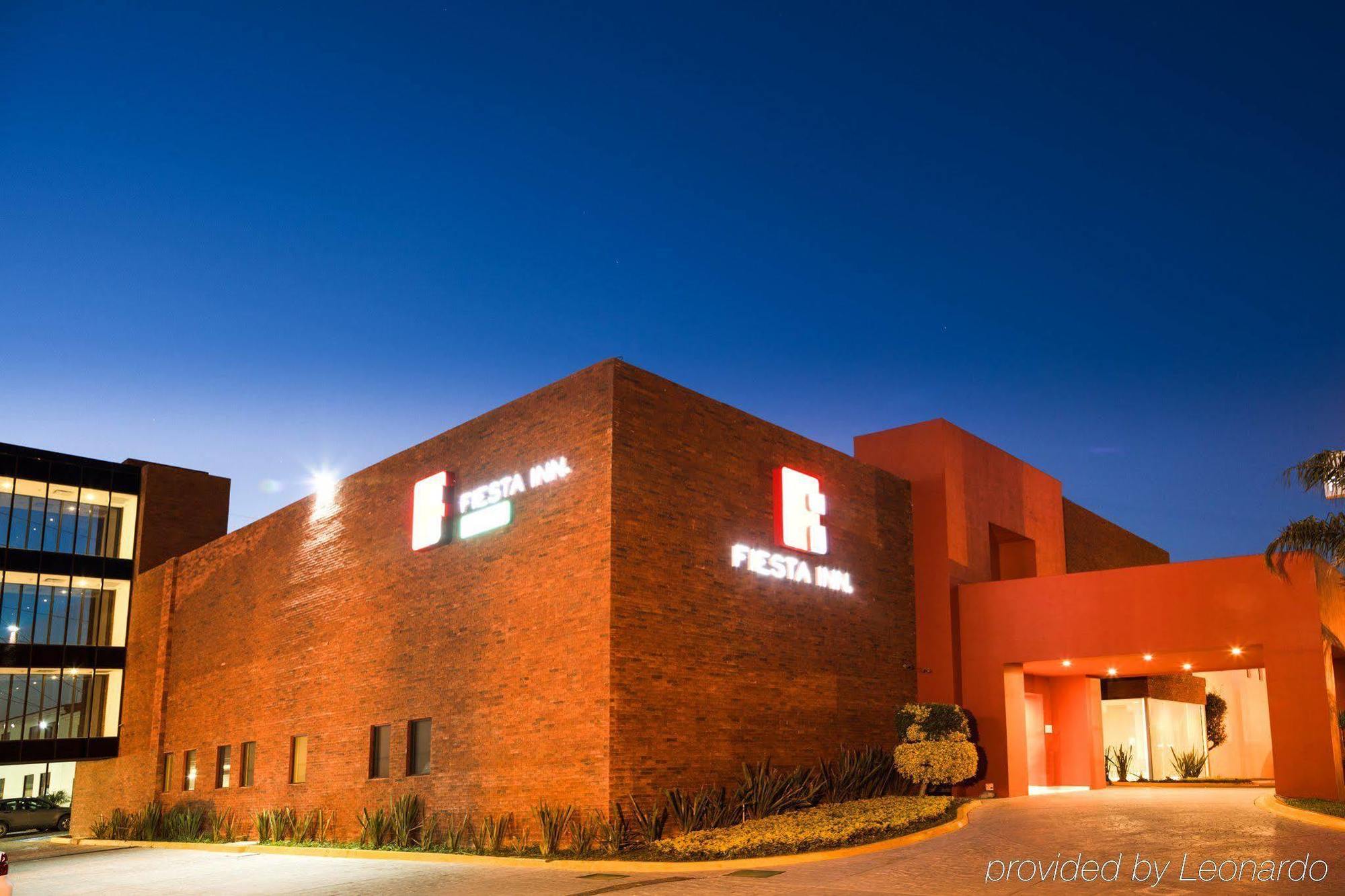Fiesta Inn Monterrey La Fe San Nicolas de los Garza Экстерьер фото