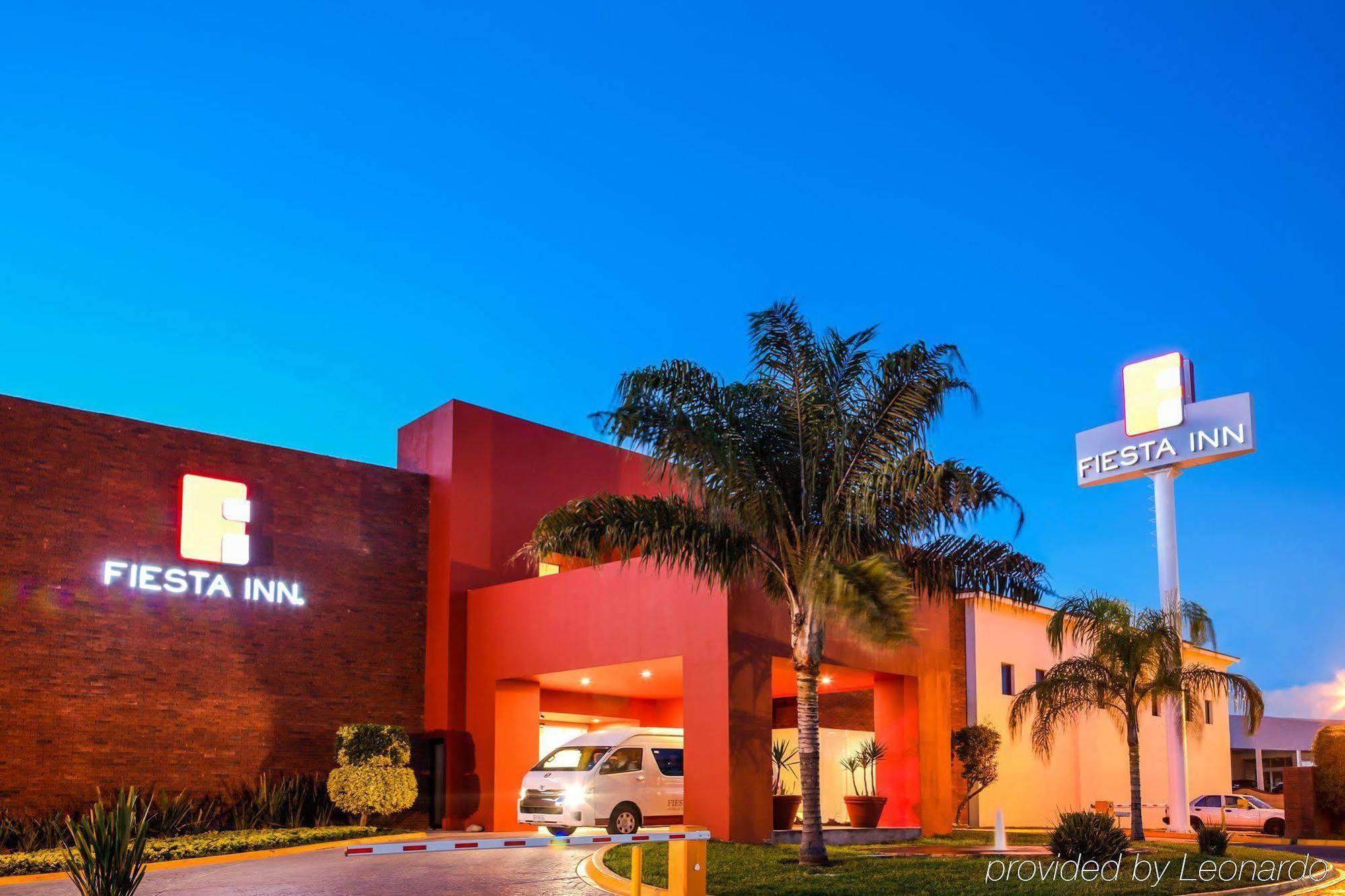 Fiesta Inn Monterrey La Fe San Nicolas de los Garza Экстерьер фото